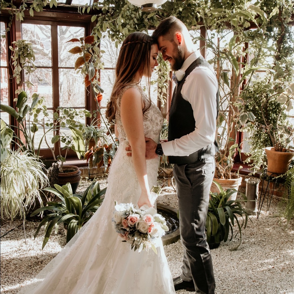 Meet your Posher, Crystal